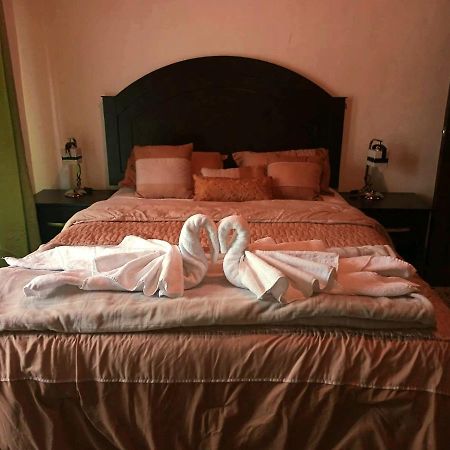 Seven Days Hotel 圣佩德罗苏拉 外观 照片